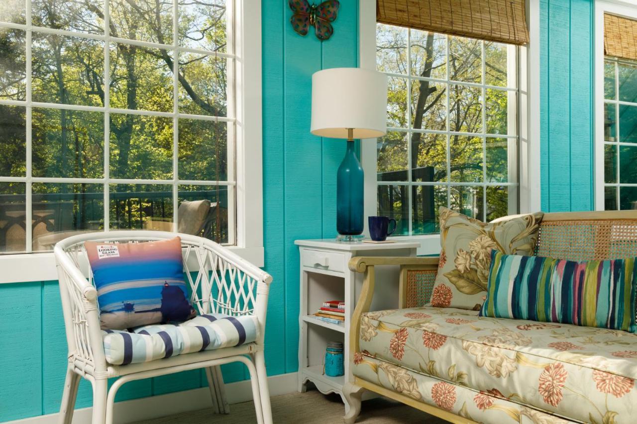 غراند هيفن Looking Glass Beachfront Inn المظهر الخارجي الصورة